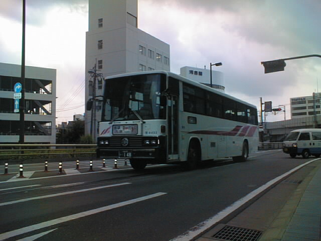 �}�L�S�S�R�Q