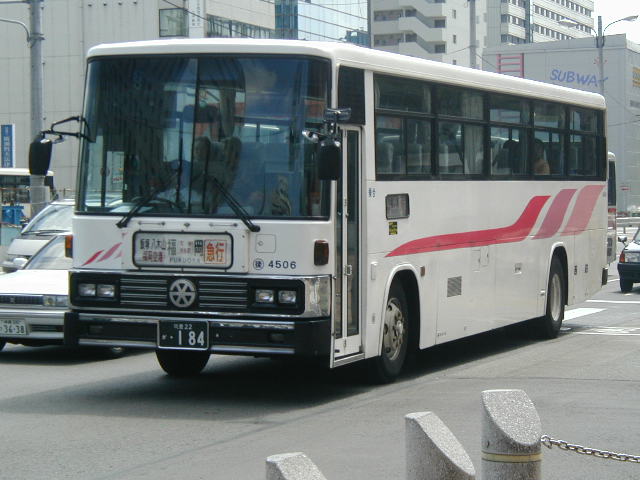 �}�L�S�T�O�U