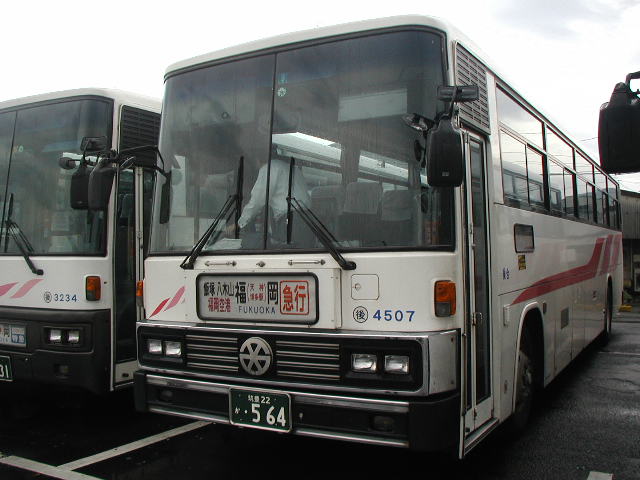 �}�L�S�T�O�V