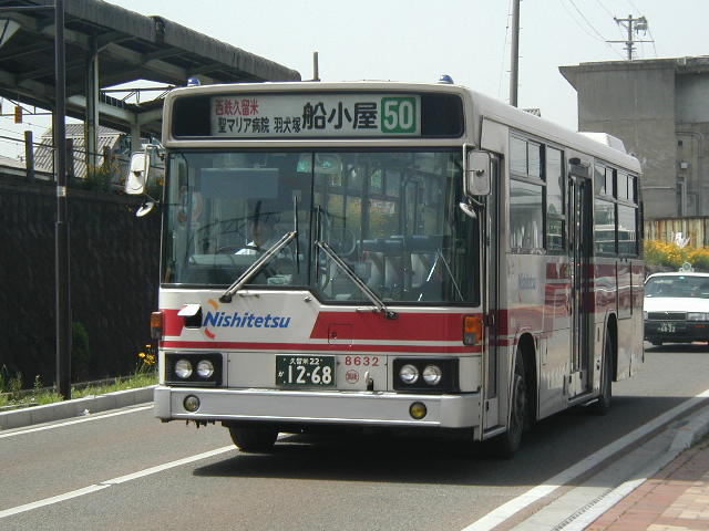 �}��W�U�R�Q